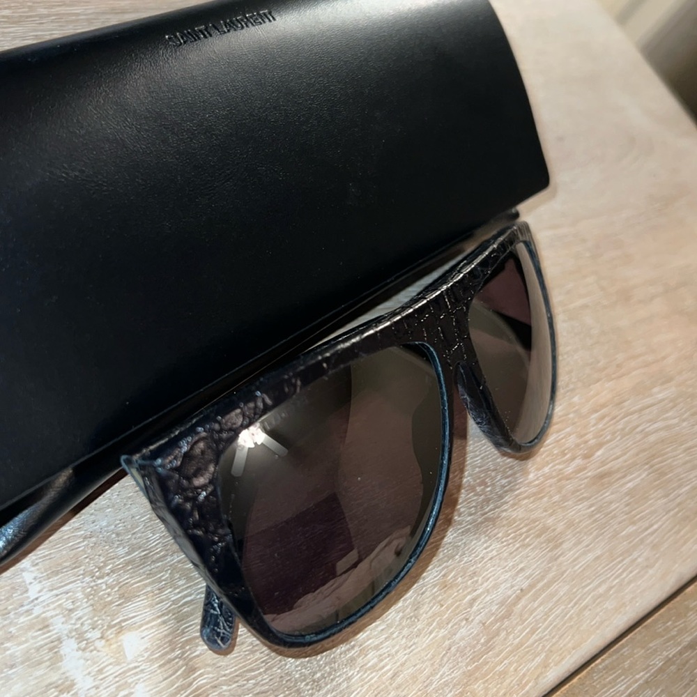 Saint Laurent, croc leather embossed, sunglasses